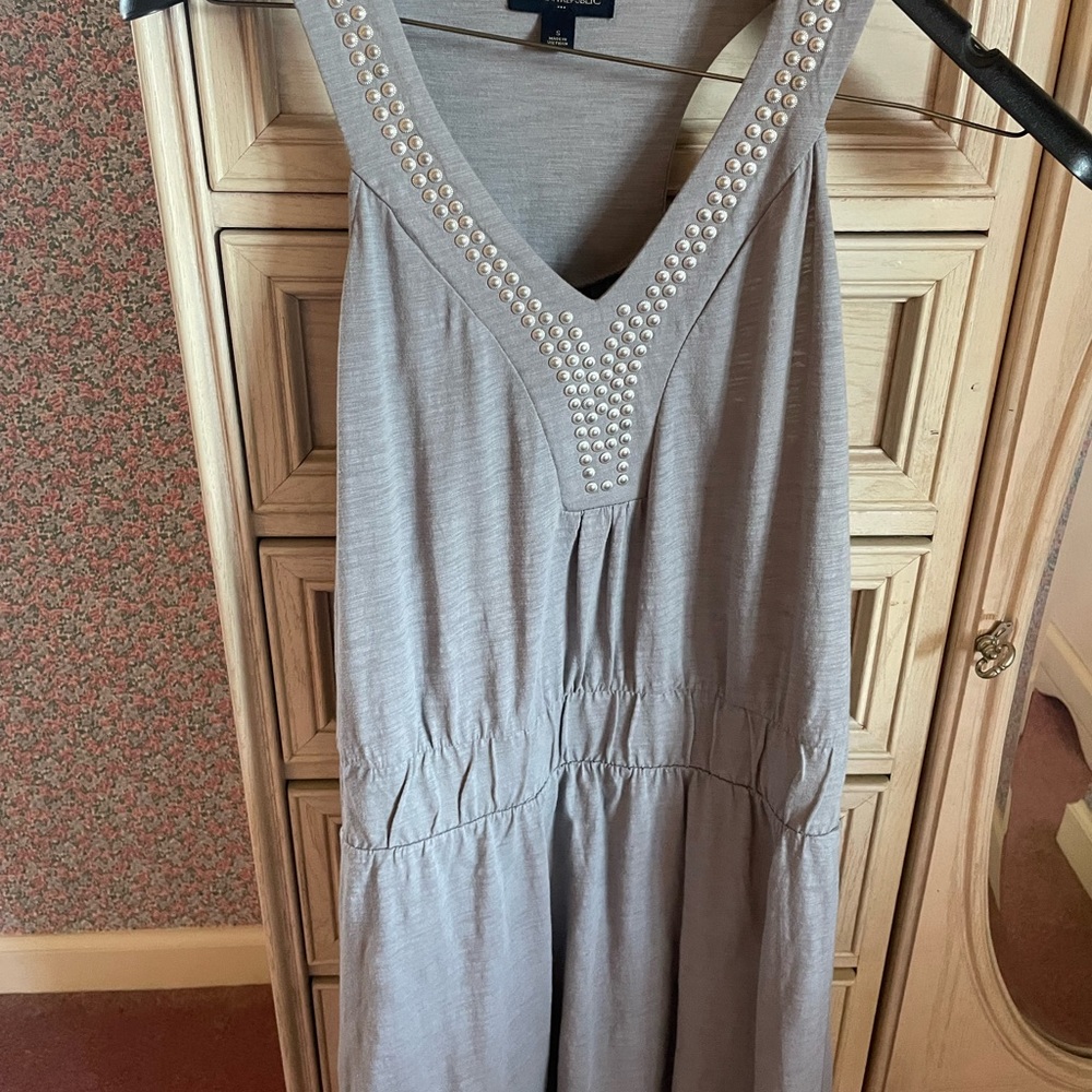 Banana republic grey short sun dress